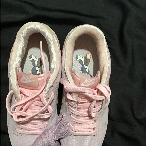 SPECIAL EDITION NEW NIKE wmns Dunk Low Teddy Bear light soft pink - Picture 5 of 9